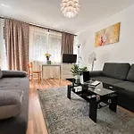 Apartman Centrum Stanislawa Moniuszki10 Parking