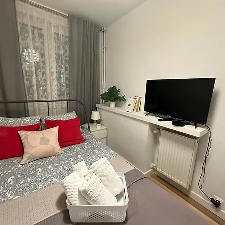 Centrum Stanislawa Moniuszki10 Parking *