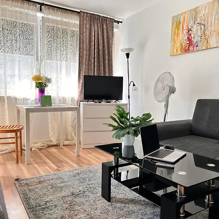 Centrum Stanislawa Moniuszki10 Parking Apartamento *