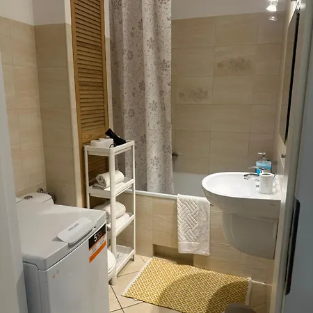 Centrum Stanislawa Moniuszki10 Parking Апартаменты