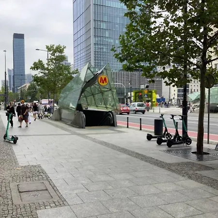 Apartamento Centrum Stanislawa Moniuszki10 Parking Varsovia