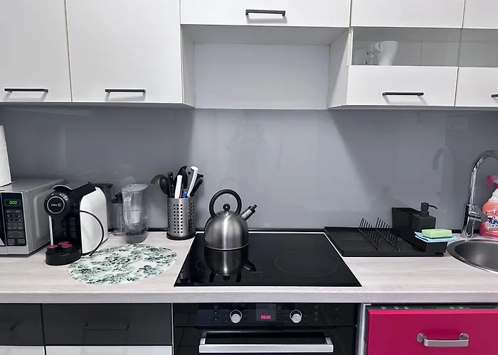 Centrum Stanislawa Moniuszki10 Parking شقة *