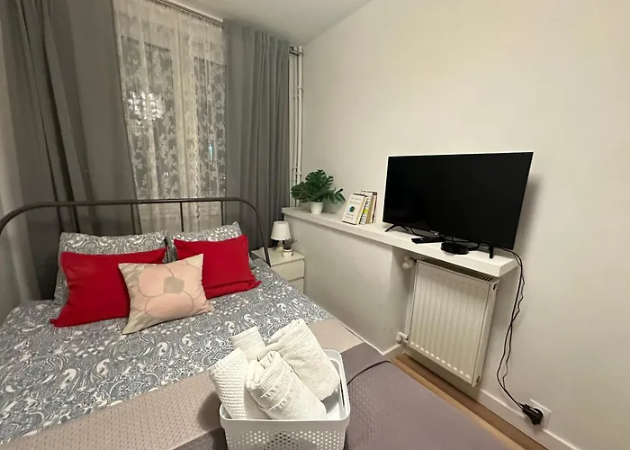 Centrum Stanislawa Moniuszki10 Parking *