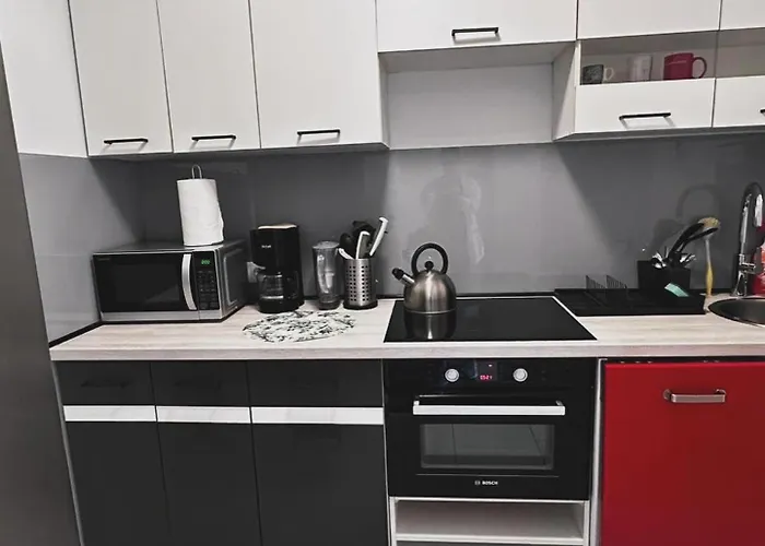 Centrum Stanislawa Moniuszki10 Parking شقة وارسو