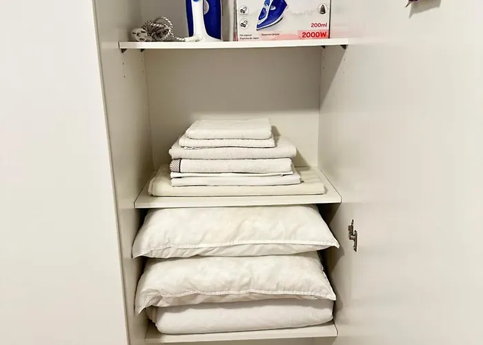 Centrum Stanislawa Moniuszki10 Parking شقة وارسو