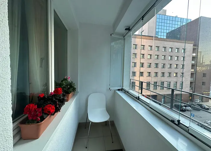 Centrum Stanislawa Moniuszki10 Parking وارسو